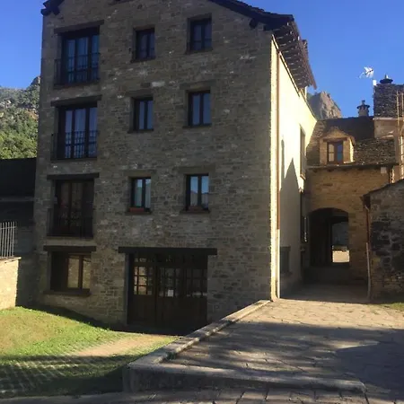 Turisticos San Juan De La Pena * Santa Cruz de la Serós