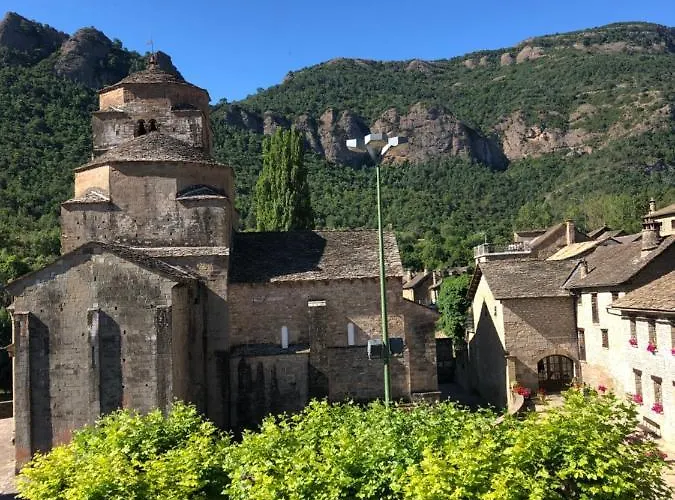 Апартаменты Turisticos San Juan De La Pena Санта-Крус-де-ла-Серос