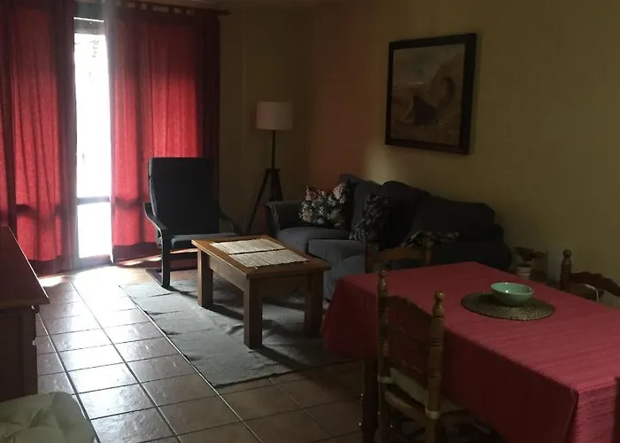 Апартаменты Turisticos San Juan De La Pena