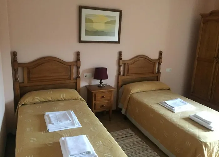 Апартаменты Turisticos San Juan De La Pena Санта-Крус-де-ла-Серос